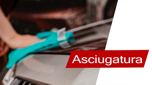 Come asciugare l'auto evitando di graffiarla - Solodettagli